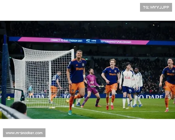 热刺对阵纽卡斯尔联,格雷第65分钟扳平后三分钟再失球